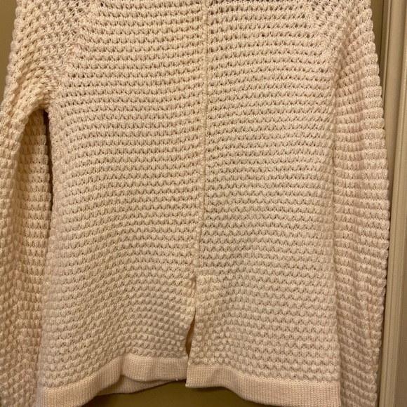 GAP cardigan. - Picture 2 of 2